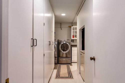 59 Strathcona Close Sw, Calgary, AB - Indoor Photo Showing Laundry Room