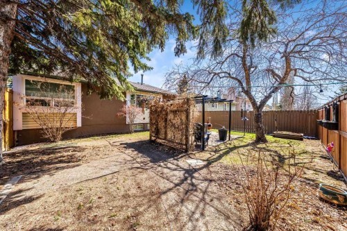 59 Strathcona Close Sw, Calgary, AB - Outdoor