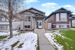49 Martin Crossing Way NE Calgary, AB T3J 3V2
