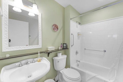 111 Severn Avenue, Rosebud, AB 