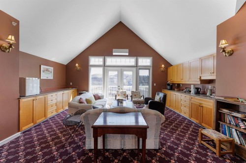 111 Severn Avenue, Rosebud, AB 