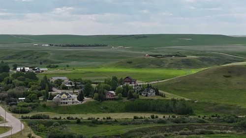 111 Severn Avenue, Rosebud, AB 