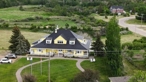 111 Severn Avenue, Rosebud, AB 