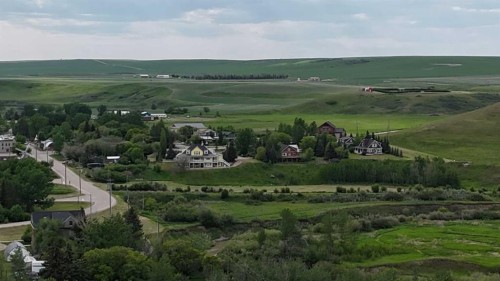 111 Severn Avenue, Rosebud, AB 