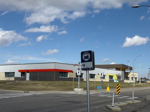 830 Martindale Boulevard Ne, Calgary, AB - Outdoor