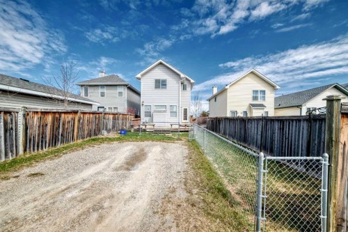 89 Hidden Ranch Hill Nw, Calgary, AB - Outdoor