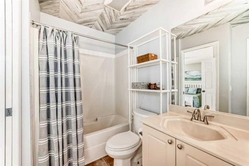 136 Hidden Hills Road Nw, Calgary, AB - Indoor Photo Showing Bathroom