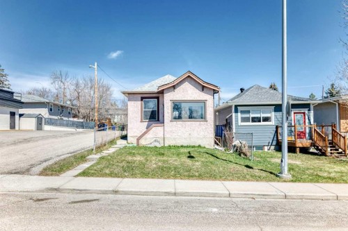 112 30 Avenue Ne, Calgary, AB - Outdoor