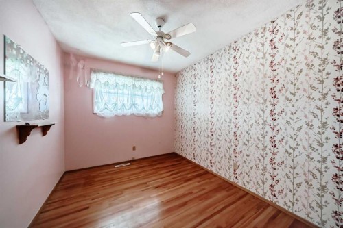 165 Marbrooke Circle Ne, Calgary, AB - Indoor Photo Showing Other Room