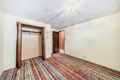 165 Marbrooke Circle Ne, Calgary, AB - Indoor
