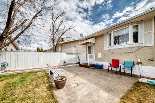 165 Marbrooke Circle Ne, Calgary, AB - Outdoor