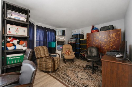 13 Green Meadow Crescent, Strathmore, AB - Indoor Photo Showing Office