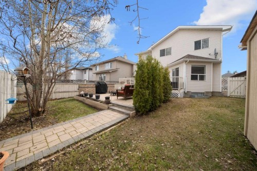 66 Crystalridge Crescent, Okotoks, AB - Outdoor