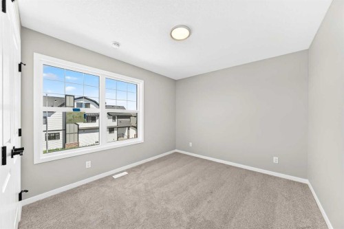 547 Mercado Avenue Se, Calgary, AB - Indoor Photo Showing Other Room