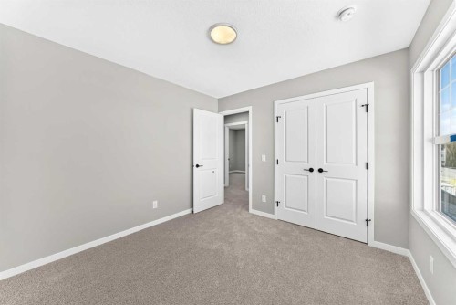 547 Mercado Avenue Se, Calgary, AB - Indoor Photo Showing Other Room