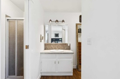 104 Cedarpark Drive Sw, Calgary, AB - Indoor