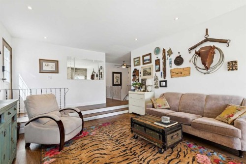 104 Cedarpark Drive Sw, Calgary, AB - Indoor Photo Showing Living Room