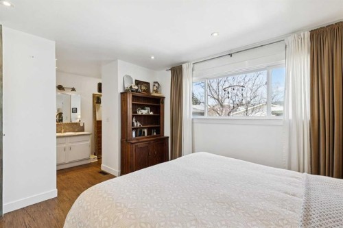 104 Cedarpark Drive Sw, Calgary, AB - Indoor Photo Showing Bedroom