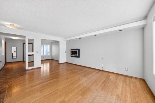 172 Kincora Drive Nw, Calgary, AB - Indoor Photo Showing Other Room