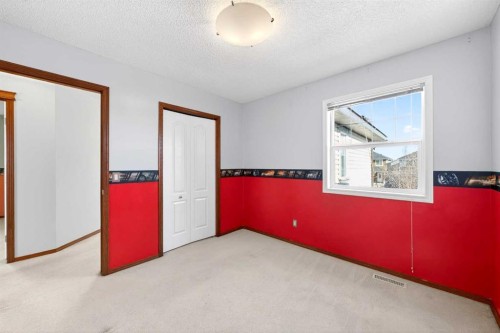 172 Kincora Drive Nw, Calgary, AB - Indoor Photo Showing Other Room