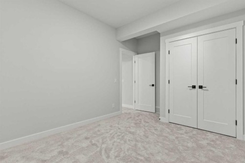 294 Kinniburgh Loop, Chestermere, AB - Indoor Photo Showing Other Room