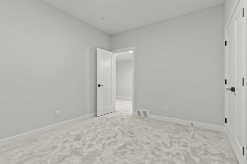 294 Kinniburgh Loop, Chestermere, AB - Indoor Photo Showing Other Room