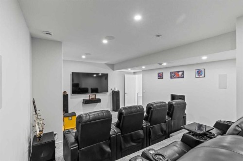 112 Cranbrook View Se, Calgary, AB - Indoor
