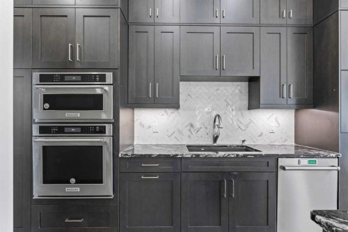 112 Cranbrook View Se, Calgary, AB - Indoor Photo Showing Kitchen With Upgraded Kitchen