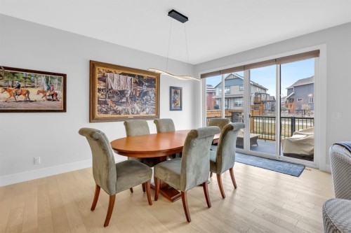 192 Magnolia Manor Se, Calgary, AB - Indoor Photo Showing Dining Room