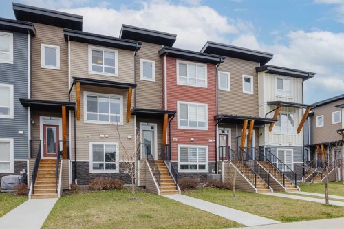 59 Walgrove Plaza Se, Calgary, AB - Outdoor With Facade