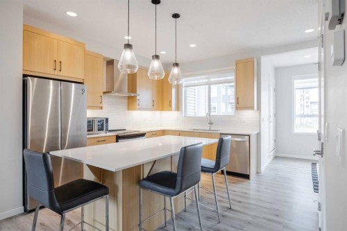 59 Walgrove Plaza Se, Calgary, AB - Indoor Photo Showing Kitchen With Stainless Steel Kitchen With Upgraded Kitchen
