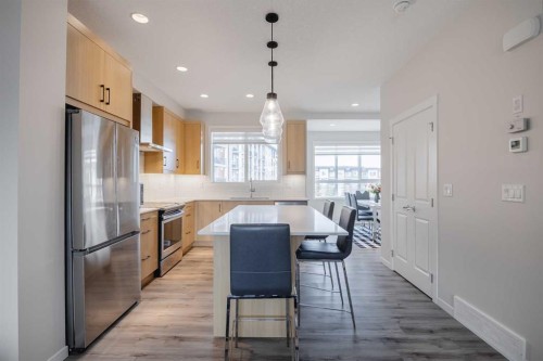 59 Walgrove Plaza Se, Calgary, AB - Indoor Photo Showing Kitchen With Stainless Steel Kitchen With Upgraded Kitchen