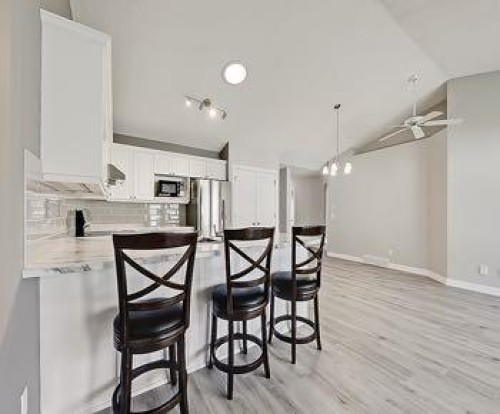 503 Marshall Rise Nw, High River, AB - Indoor
