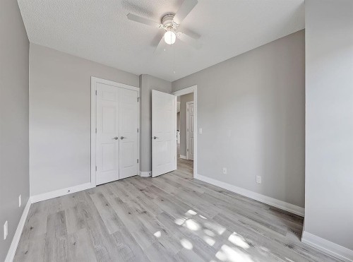 503 Marshall Rise Nw, High River, AB - Indoor Photo Showing Other Room