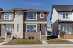 3014 Chinook Winds Drive SW Airdrie, AB T4B 5P6