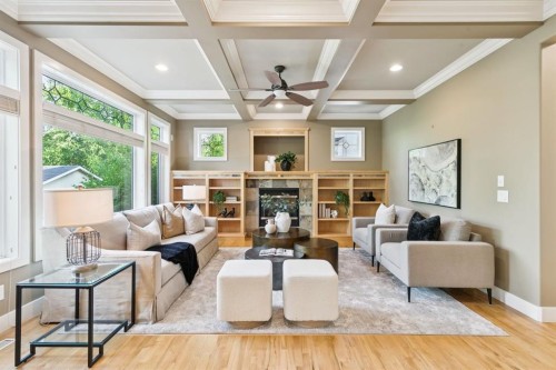38 Evergreen Common Sw, Calgary, AB - Indoor Photo Showing Living Room
