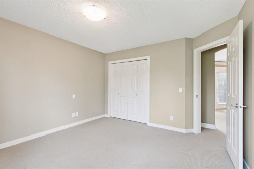 38 Evergreen Common Sw, Calgary, AB - Indoor Photo Showing Other Room