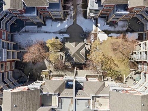 430-22 Richard Place Sw, Calgary, AB - Outdoor