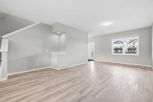 831 Wolf Willow Boulevard Se, Calgary, AB - Indoor