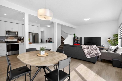 48 Willow Green Sw, Airdrie, AB - Indoor