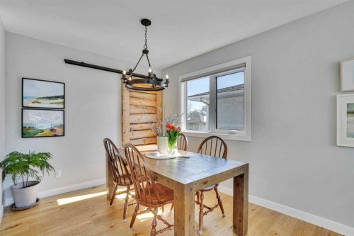 34 Malibou Road Sw, Calgary, AB - Indoor Photo Showing Dining Room