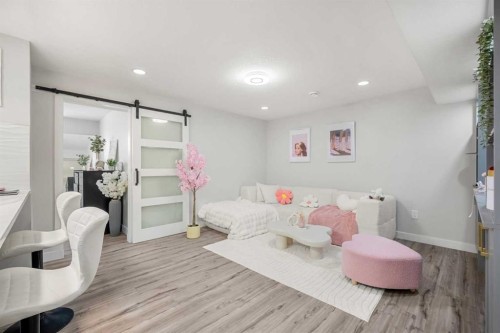 353 Seton Villas Se, Calgary, AB - Indoor
