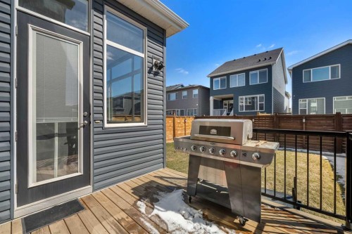 353 Seton Villas Se, Calgary, AB - Outdoor