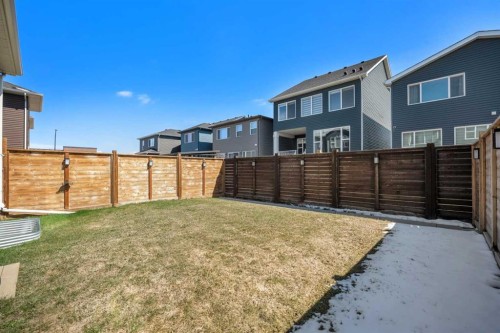 353 Seton Villas Se, Calgary, AB - Outdoor