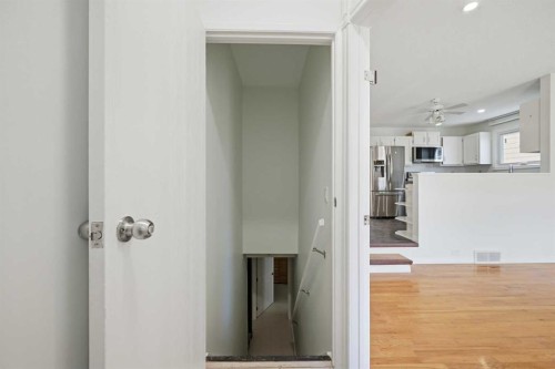 92 Whitlock Close Ne, Calgary, AB - Indoor