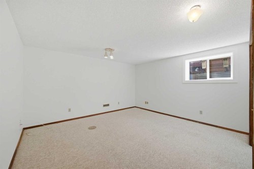 92 Whitlock Close Ne, Calgary, AB - Indoor Photo Showing Other Room