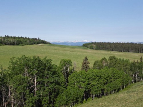 - -, Millarville, AB 