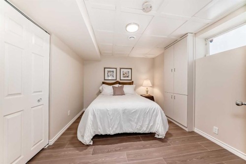 68 Tuscany Springs Way Nw, Calgary, AB - Indoor Photo Showing Bedroom