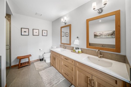 405-1408 Spring Creek Gate, Canmore, AB - Indoor Photo Showing Bathroom