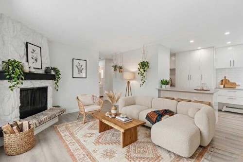 31-2414 14A Street  Calgary, AB T2T 3X3